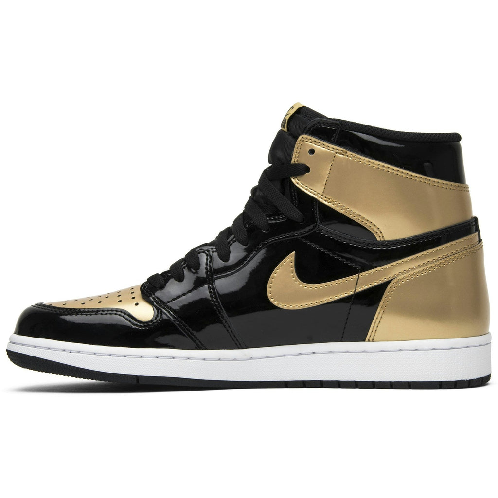 Air Jordan 1 Retro High OG NRG ‘Gold Toe’