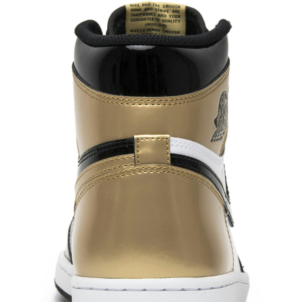 Air Jordan 1 Retro High OG NRG ‘Gold Toe’